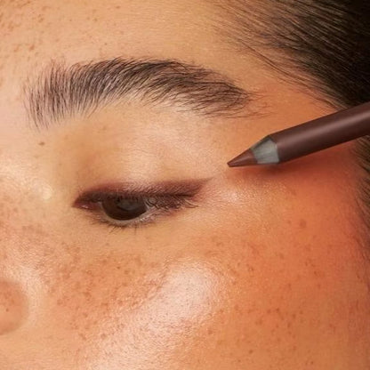 24hr Waterproof Eyeliner ~ Bold, stay-put color that never quits.